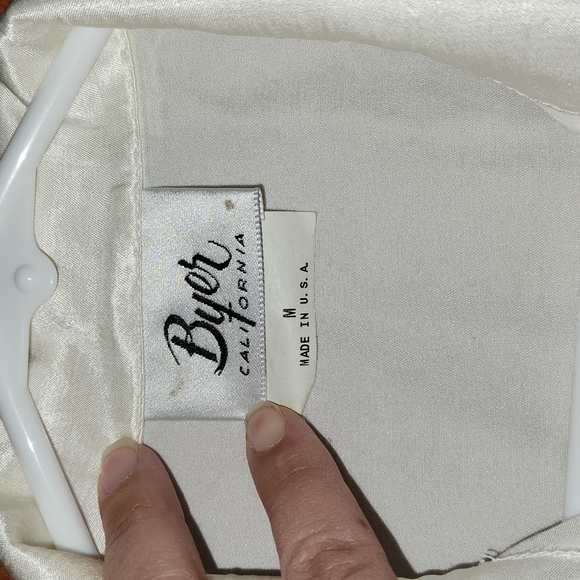 90's Vintage Silky Blouse - Picture 4 of 9